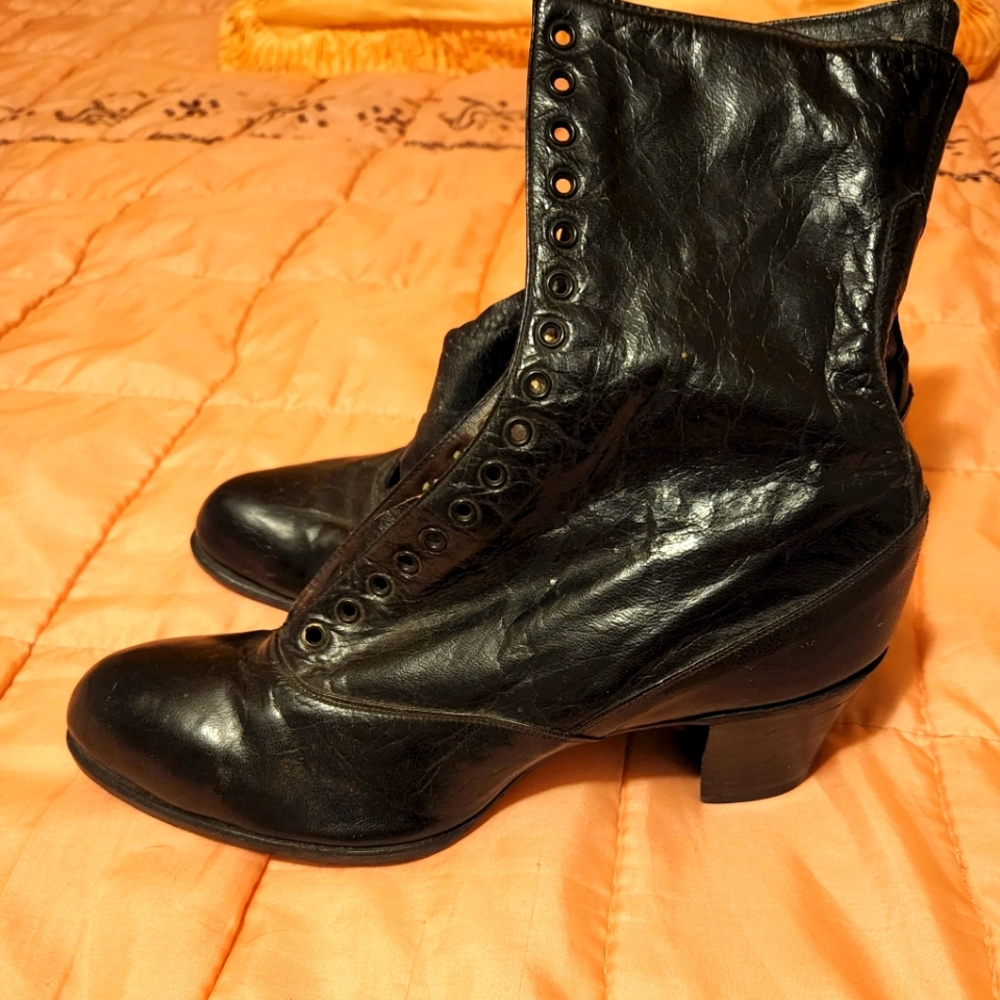 Antique Edwardian Boots Canadian made